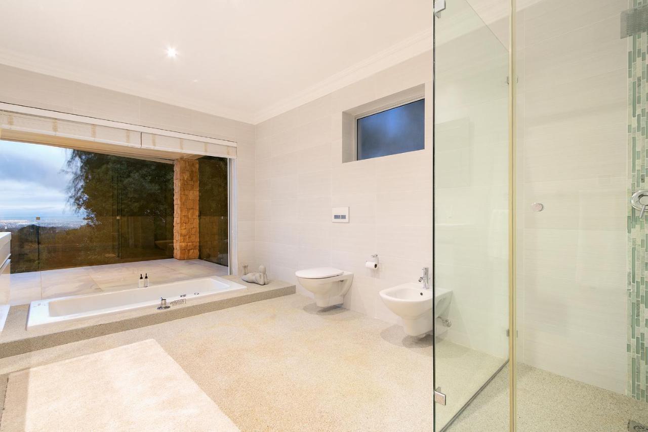 Luxury Serviced Mountain Villa In Constantia Cape Town Ngoại thất bức ảnh